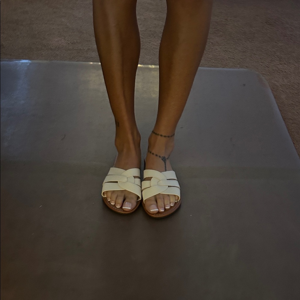 SHEIN Cream and Brown Women Sandals - Picture 3 of 5
